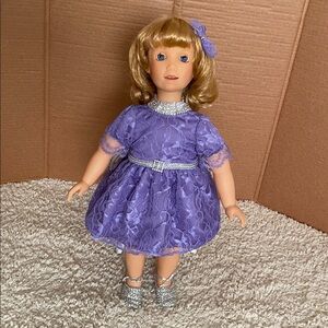Vintage 1987 World Of Wonder Interactive Julie Doll 22”